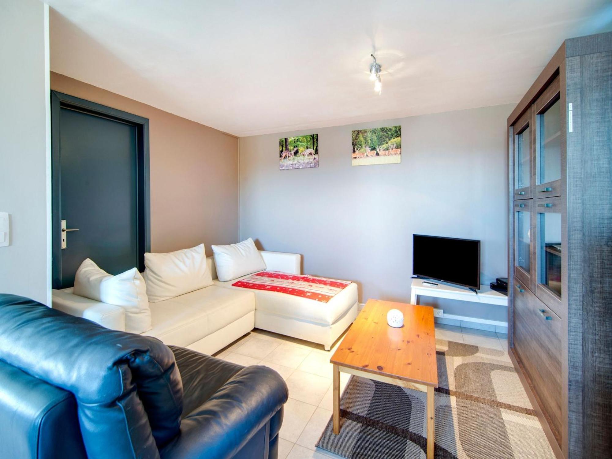 Sophisticated Holiday Home In Lierneux Near Forest Zewnętrze zdjęcie